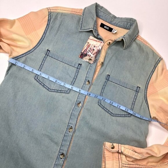 NEW BDG Frankie Chambray Plaid Peach Light Denim Flannel Button-up Western Shirt - Picture 14 of 15
